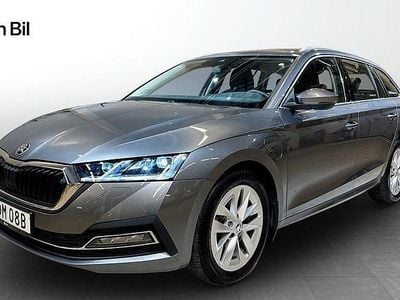 Grå Begagnad 2024 Skoda Octavia Style Kombi | 314 900 kr (Bra pris)