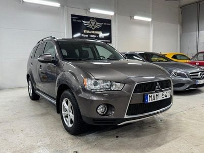 Brun Begagnad 2012 Mitsubishi Outlander SUV | 49 000 kr (Bra pris)