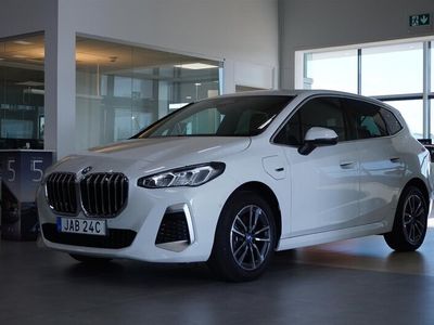 BMW 225