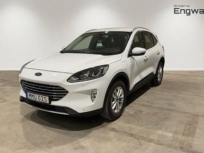Begagnad Ford Kuga 224 HK (164 kW) 2022 Vit SUV