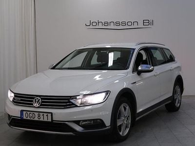 Begagnad VW Passat Alltrack 190 HK (139 kW) 2016 Vit Kombi