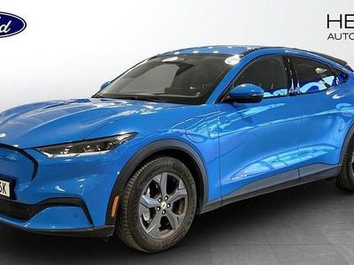 Blå Begagnad 2022 Ford Mustang Mach-E Standard Range SUV | 329 900 kr (Marknadspris)
