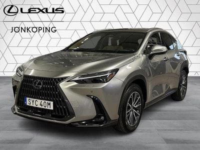 Ljusgrå Begagnad 2022 Lexus NX450h+ Executive Line SUV | 469 900 kr (Superpris)