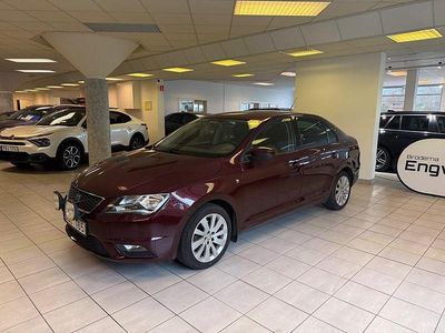 Röd Begagnad 2013 Seat Toledo Halvkombi | 55 000 kr
