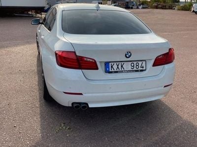 Vit Begagnad 2010 BMW 520 Sedan | 155 000 kr (Dyr)