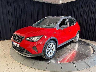 Röd Begagnad 2023 Seat Arona FR SUV | 225 000 kr (Dyr)