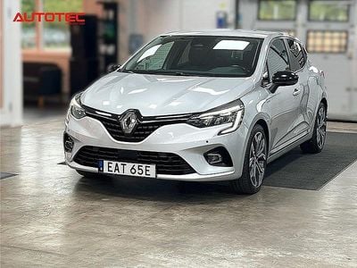 Begagnad Renault Clio V 92 HK (67 kW) 2020 Silver Halvkombi
