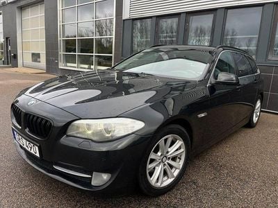 Begagnad BMW 520 184 HK (135 kW) 2012 Svart Kombi