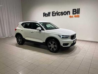 Vit Begagnad 2020 Volvo XC40 Momentum SUV | 279 500 kr (Marknadspris)