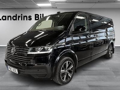 Svart Begagnad 2022 VW Multivan Comfortline Van | 589 900 kr (Dyr)