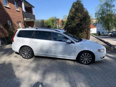 Begagnad Volvo V70 163 HK (119 kW) 2014 Kombi