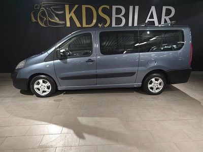 Grå Begagnad 2015 Toyota Proace Minibuss | 89 900 kr (Lite dyr)