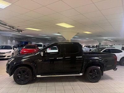 Svart Begagnad 2017 Isuzu D-Max Pickup | 289 900 kr (Dyr)
