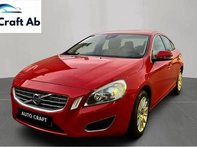 Begagnad Volvo S60 Momentum 116 HK (85 kW) 2012 Röd Sedan
