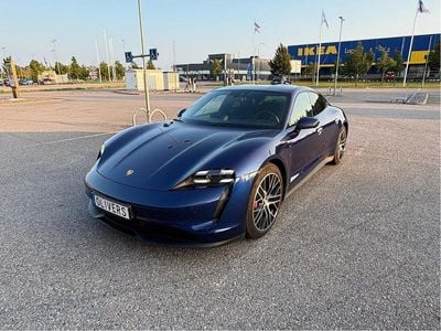 Porsche Taycan 4S
