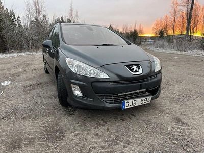 Begagnad 2010 Peugeot 308 Halvkombi | 27 900 kr (Bra pris)