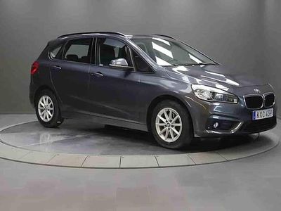 Grå Begagnad 2016 BMW 218 Active Tourer Minibuss | 135 000 kr
