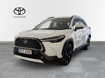 Begagnad Toyota Corolla Cross Style 200 HK (147 kW) 2022 Vit SUV