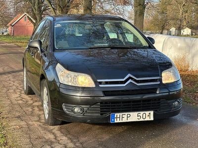 Svart Begagnad 2007 Citroën C4 Halvkombi | 44 900 kr (Dyr)