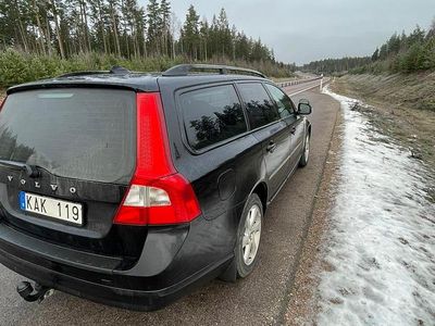 Begagnad 2010 Volvo V70 Kombi | 65 000 kr (Marknadspris)