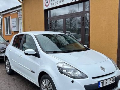 begagnad Renault Clio 5-dörrarsHalvkombi 1.2TCe Nybes Byte 595 2012, Halvkombi
