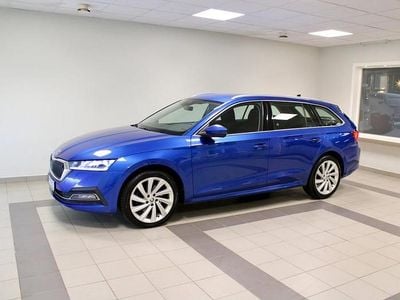 Blå Begagnad 2022 Skoda Octavia Style Kombi | 249 900 kr (Marknadspris)