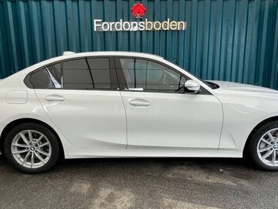 begagnad BMW 330e Sedan Steptronic Sport line | Navi | Backkamera