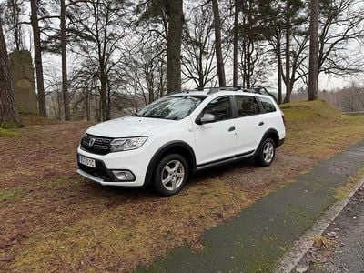 Vit Begagnad 2019 Dacia Logan MCV Stepway Kombi | 63 900 kr (Marknadspris)