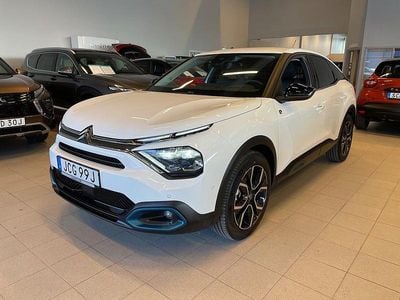 Vit Begagnad 2022 Citroën e-C4 Shine Halvkombi | 238 000 kr (Lite dyr)
