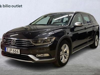 Mörkgrå Begagnad 2018 VW Passat Alltrack Kombi | 269 900 kr (Marknadspris)