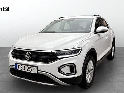 Pure white Begagnad 2022 VW T-Roc SUV | 209 900 kr (Marknadspris)