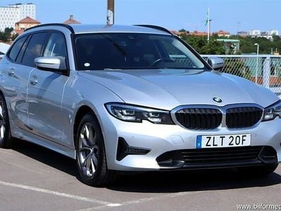 BMW 330e