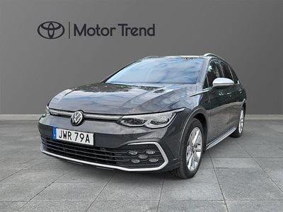 Begagnad VW Golf Alltrack 203 HK (149 kW) 2023 Grå Kombi