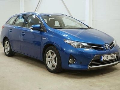 Blå Begagnad 2013 Toyota Auris Touring Sports Executive Kombi | 123 900 kr (Bra pris)