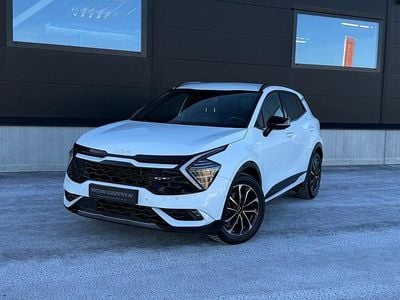 Vit Begagnad 2022 Kia Sportage GT-Line SUV | 359 800 kr (Marknadspris)