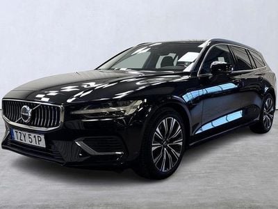 Svart Begagnad 2025 Volvo V60 Core Kombi | 439 900 kr