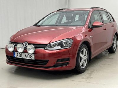 Röd Begagnad 2016 VW Golf VII | 89 000 kr (Bra pris)