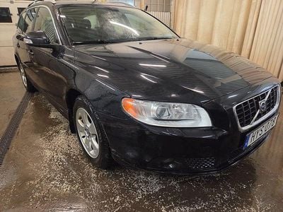 Svart Begagnad 2008 Volvo V70 Summum Kombi | 49 900 kr (Bra pris)