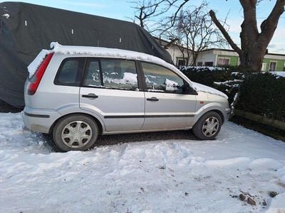 Begagnad 2004 Ford Fusion | 18 000 kr (Marknadspris)