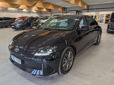Blå Begagnad 2023 Hyundai Ioniq 6 Advanced Sedan | 399 900 kr