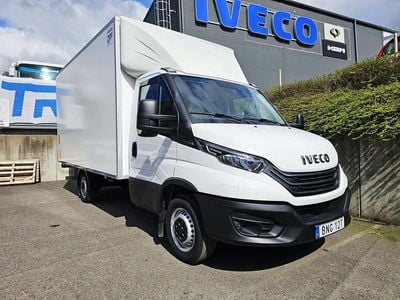 Vit Begagnad 2024 Iveco Daily Van | 587 373 kr