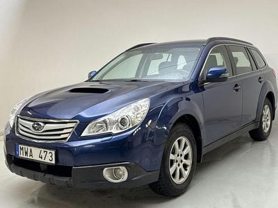 Mörkblå Begagnad 2012 Subaru Outback | 50 000 kr (Marknadspris)