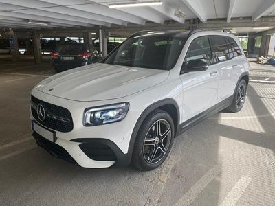 Mercedes GLB200