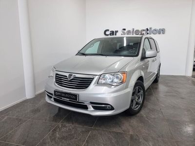 begagnad Lancia Voyager 3.6 V6 VVT LX Automatisk / 7-sits