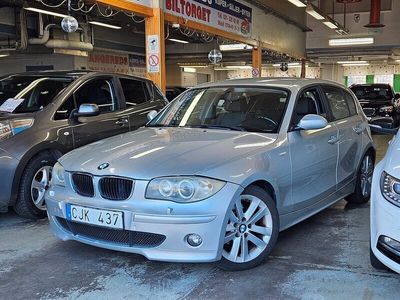Begagnad BMW 120 Advantage 164 HK (120 kW) 2007 Silver Halvkombi