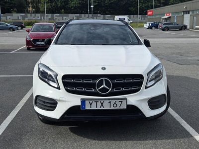 Mercedes GLA200