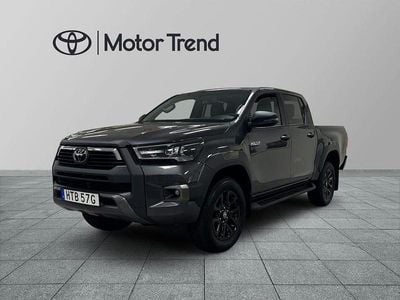 Grå Begagnad 2024 Toyota HiLux Pickup | 699 900 kr (Dyr)