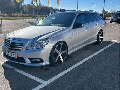 Mercedes E220