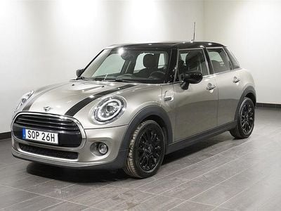 Grå Begagnad 2019 Mini Cooper Essential Halvkombi | 159 900 kr (Bra pris)