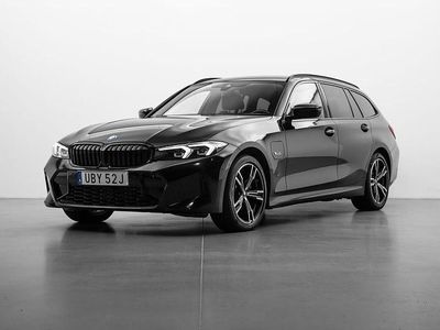 Svart Begagnad 2023 BMW 330 M Sport Kombi | 388 000 kr